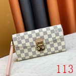 偽物ルイヴィトン財布